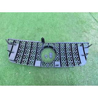 Уценка! Передняя решетка (GT Panamericana, 2009-2012) фото 4