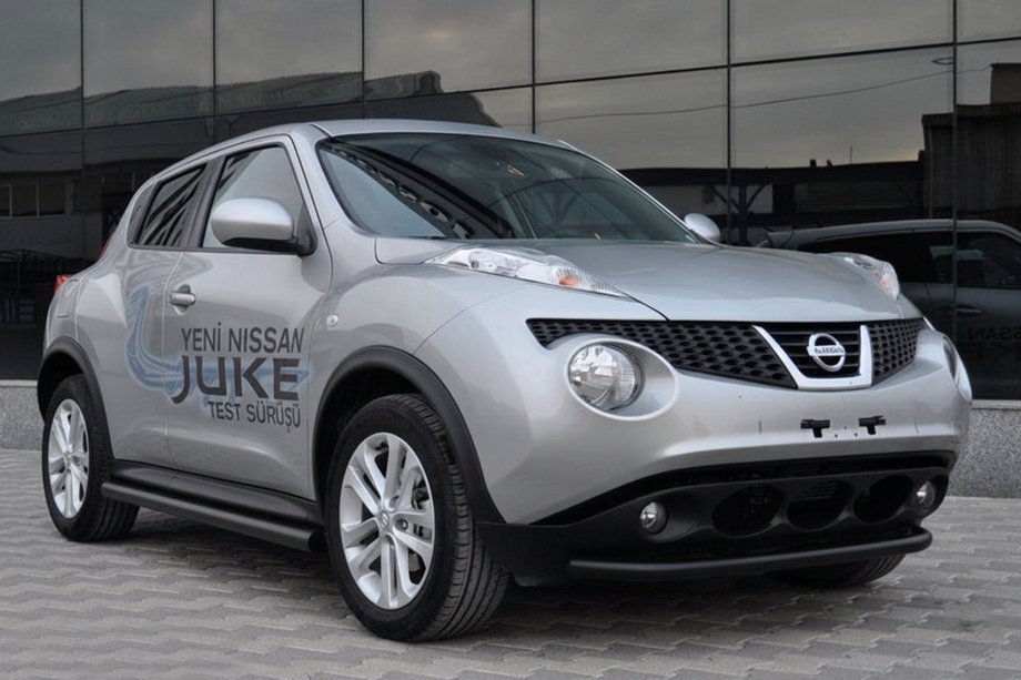 Nissan Juke 2010-2019 гг. Боковые трубы Ø60 Черные (2 шт., Нержавейка) Фото 1