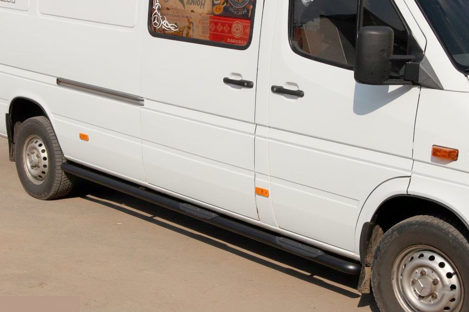 Volkswagen LT 1995-2006 гг. Боковые трубы Black (2 шт., нержавейка) Фото 1