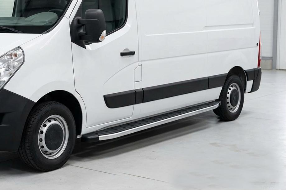Renault Master 2011-2023 гг. Боковые Подножки Fullmond (2 шт., Алюминий) Image