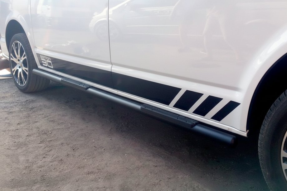 Volkswagen T5 2010-2015 гг. Боковые трубы Black (2 шт., нержавейка) Фото 3