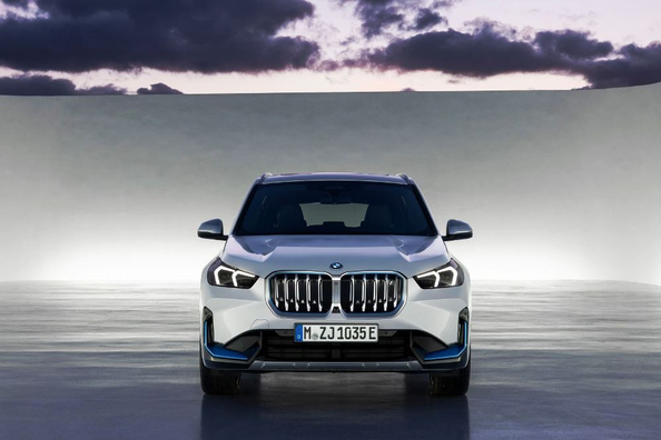 Обзор BMW iX1 (U11): Компактный электрический кроссовер премиум-класса