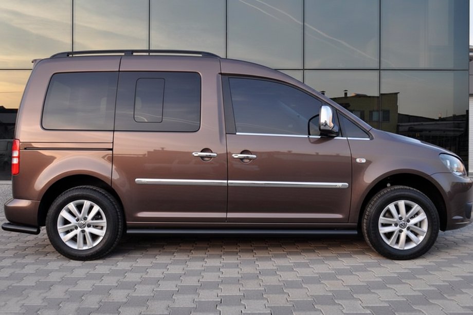 Volkswagen Caddy 2015-2020 гг. Боковые Трубы BB001 Черные (2 шт., Нержавейка) Фото 9