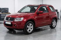 Suzuki Grand Vitara 2005-2017 гг. Боковые Подножки Line (2 шт., Алюминий) фото 1
