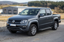Volkswagen Amarok 2010-2022 гг. Боковые пороги RedLine V1 (2 шт., алюминий) фото 1
