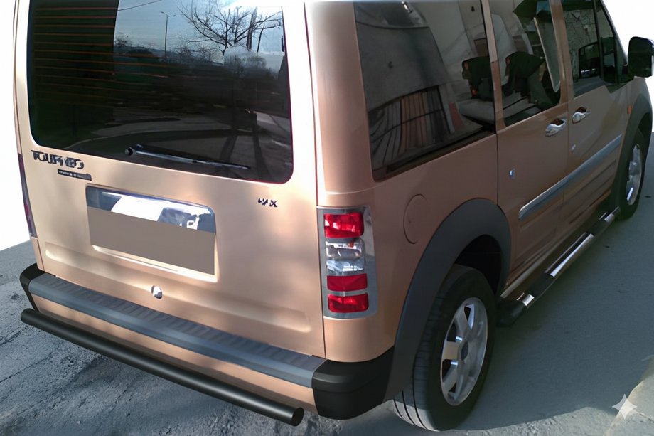 Ford Connect 2006–2009 гг. Задняя дуга AK002 Черная (нерж.) Image