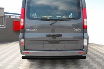 Renault Trafic 2001–2015 гг. Задняя защита AK002 Черная (нерж. сталь) фото 1