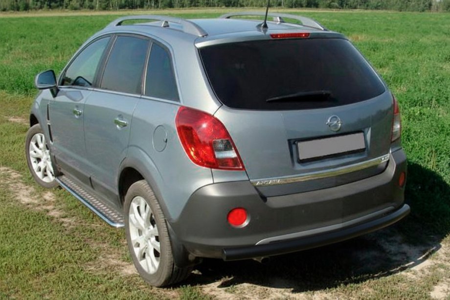 Opel Antara 2006-2017 гг. Задняя дуга AK002 Черная (нерж.) Фото 1