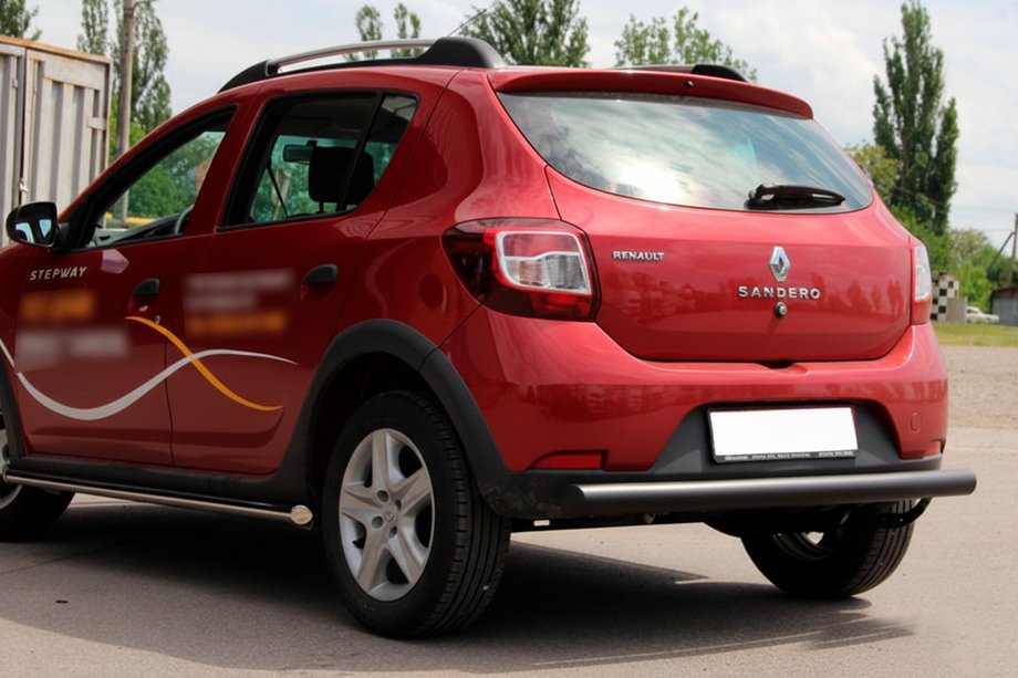 Dacia Sandero 2013-2020 гг. Задняя дуга AK002 Черная (нерж. сталь) Фото 2