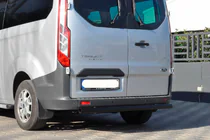 Ford Custom 2013-2022 гг. Задняя дуга AK002 Черная (нерж. сталь) фото 1