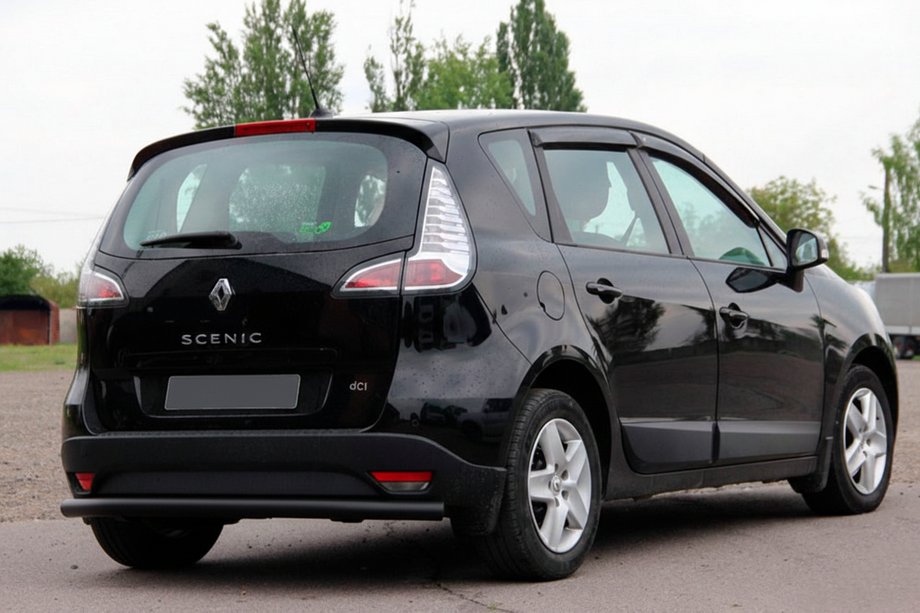 Renault Scenic/Grand 2009-2016 гг. Задняя дуга AK002 Черная (нерж. сталь) Фото 2