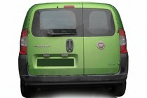 Peugeot Bipper 2008-2017 гг. Задняя дуга AK002 Черная (нерж.) фото 1