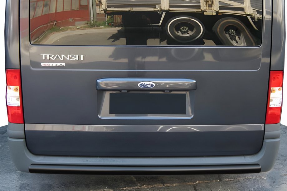 Ford Transit 2000–2014 гг. Задняя защита AK002 Черный (нерж. сталь) Image