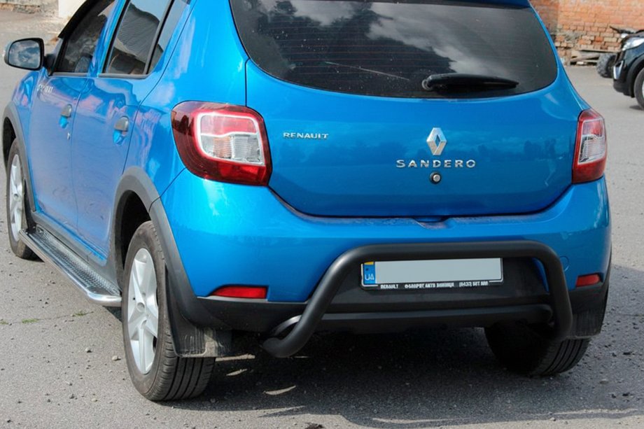 Dacia Sandero 2013-2020 гг. Задняя дуга AK007 Черная (нерж. сталь) Фото 5