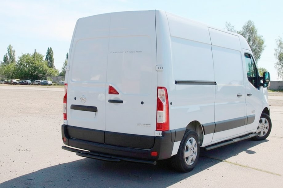 Opel Movano 2010-2021 гг. Задняя дуга AK008 Черная (нерж. сталь) Фото 3