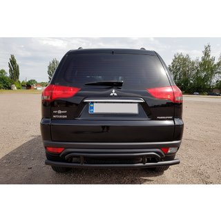 Задняя защита AK002-2 Черный (2 шт, нерж. сталь) Mitsubishi Pajero Sport 2008-2015 гг. фото 1