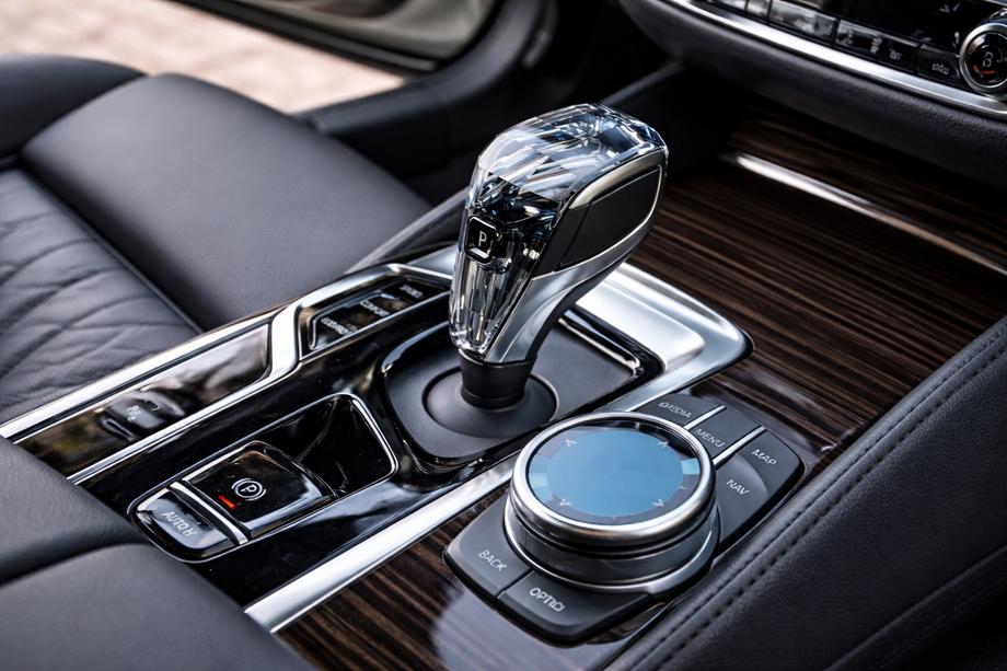 BMW X3 G01 2018- гг. Комплект хрустальных элементов салона (селектор АКПП + кнопки) Фото 2