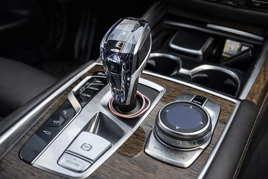 BMW X3 G01 2018- гг. Комплект хрустальных элементов салона (селектор АКПП + кнопки) Фото 3