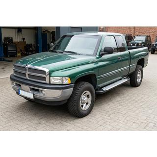 Боковые пороги Allmond Grey (2 шт., алюминий) Dodge RAM (BR/BE) 1994–2002 гг. фото 1