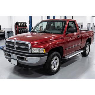 Боковые пороги Line (2 шт., алюминий) Dodge RAM (BR/BE) 1994–2002 гг. фото 1