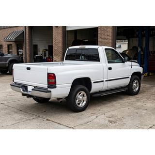 Боковые пороги Bosphorus Grey (2 шт., алюминий) Dodge RAM (BR/BE) 1994–2002 гг. фото 1