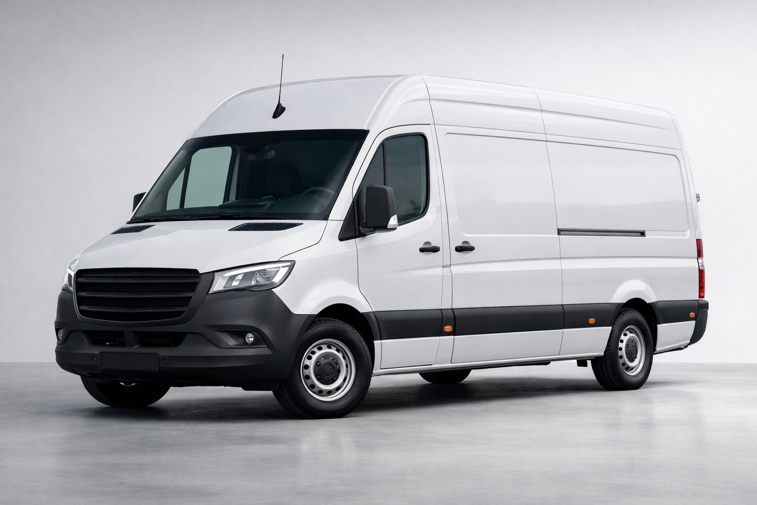Обзор Mercedes Sprinter W907/W910 (2018–): современный бус для бизнеса