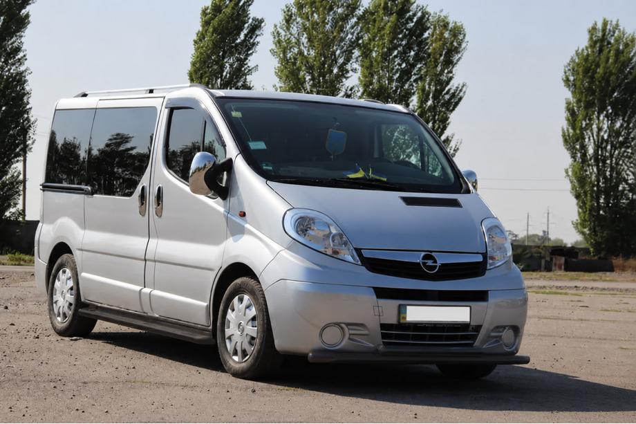 Opel Vivaro 2001–2015 гг. Передняя защита ST014 Черная (Нержавеющая сталь) Фото 2