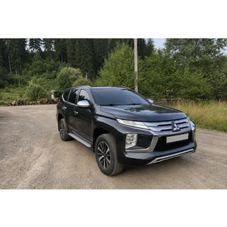 Интегрированные рейлинги на крышу черные OEM (2019-, Алюминий) Mitsubishi Pajero Sport 2015- гг. фото 1