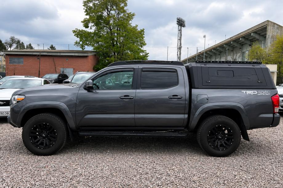 Toyota Tacoma 2015–2023 гг. Рейлинги на крышу OEM черные (алюминий) Фото 2