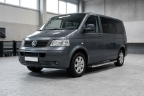 Volkswagen T5 Multivan 2003–2010 гг. Боковые Подножки BlackLine (2 шт, Алюминий) Короткая База фото 3