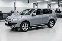 Citroen C-Crosser 2007-2013 гг. Боковые Подножки BlackLine (2 шт, Алюминий) фото 1