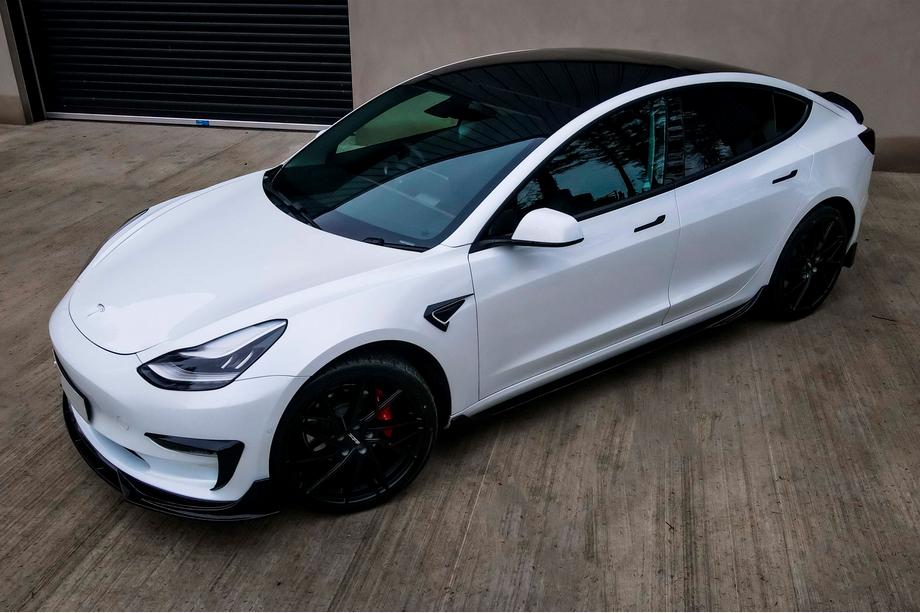 Tesla Model 3 2017- гг. Комплект обвесов Fast Aerokit (для 2017-2023) Image