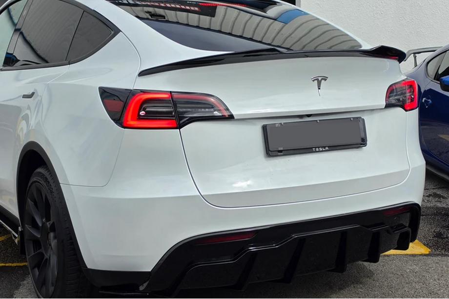 Tesla Model Y 2020- гг. Комплект обвесов Fast Aerokit (для 2020–2024) Фото 8