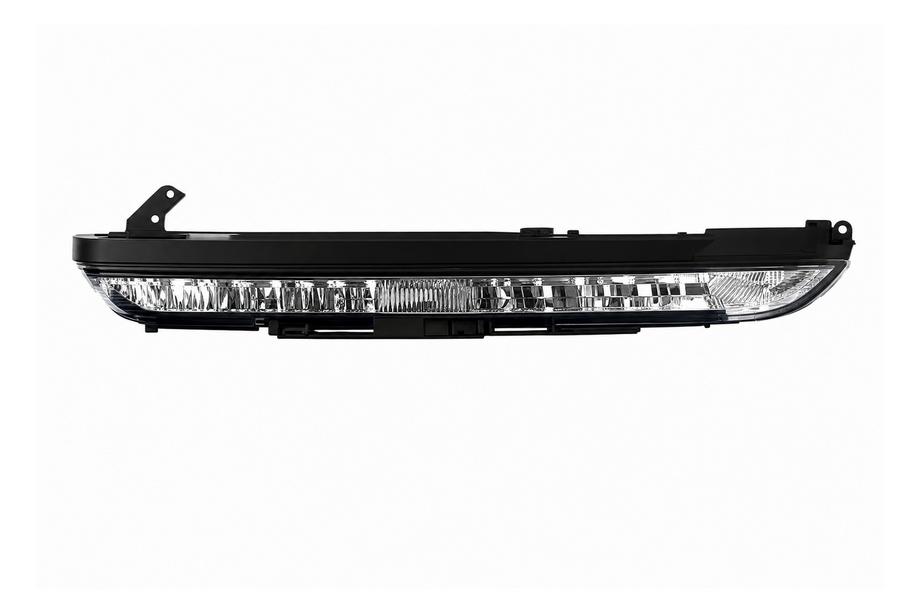 Range Rover Sport 2005-2013 гг. Дополнительный стоп-сигнал в спойлере (2010-2012) Image