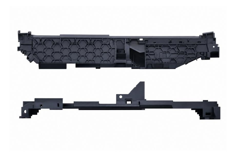 Land Rover Discovery IV 2009-2017 гг. Кронштейн радиатора Фото 1