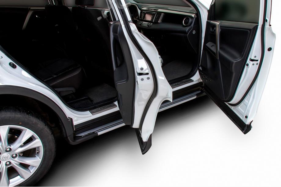 Toyota Rav 4 2013-2018 гг. Боковые пороги OEM V4 Silver (2016-2018, 2 шт, алюминий) Фото 6