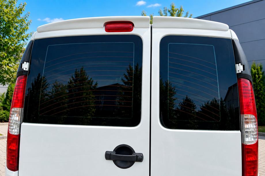 Fiat Doblo I 2001-2005 гг. Спойлер Anatomic (Распашные двери, грунтованный под покраску) Image