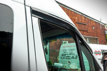 Volkswagen Crafter 2006-2016 гг. Ветровики на окна (2 шт., Sunplex Sport) фото 8