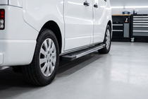 Renault Trafic 2015- гг. Боковые пороги RedLine V1 (2 шт., алюминий) фото 1