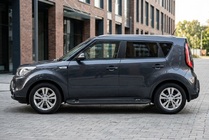 Kia Soul II 2013-2018 гг. Боковые Подножки RedLine Black (2 шт., Алюминий) фото 1