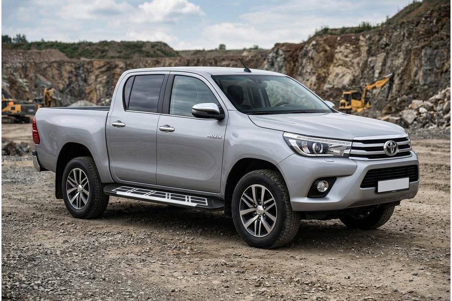 Toyota Hilux 2015- гг. Боковые Подножки Sunrise (2 шт., Алюминий) Image