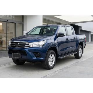 Боковые пороги Bosphorus Black (2 шт., алюминий) Toyota Hilux 2015- гг. фото 1