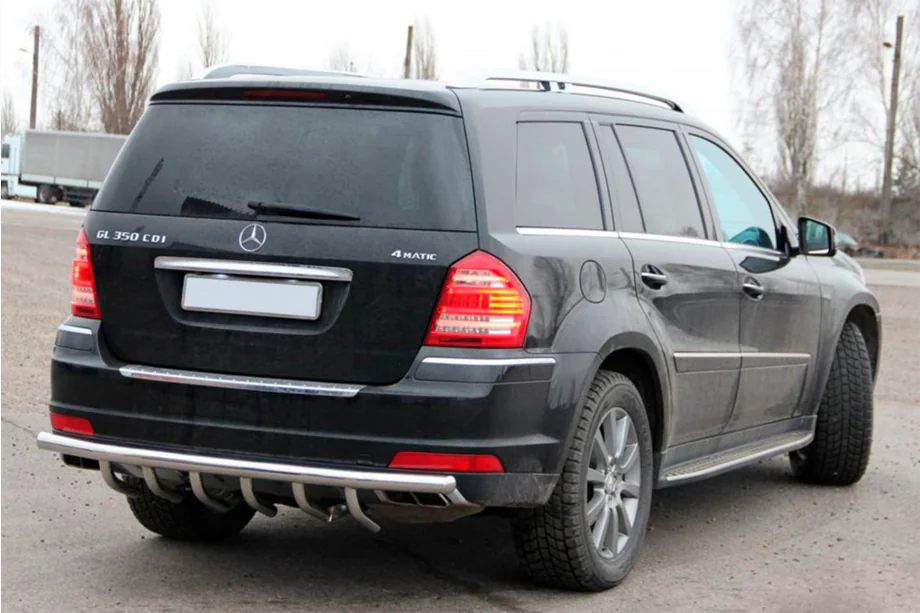 Mercedes GL class X164 2006-2012 гг. Задняя дуга AK-Style (нержавейка) Image