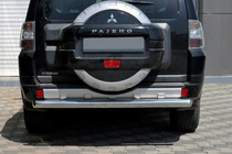 Mitsubishi Pajero Wagon IV 2006-2021 гг. Задняя дуга AK002 (нерж. сталь) фото 1