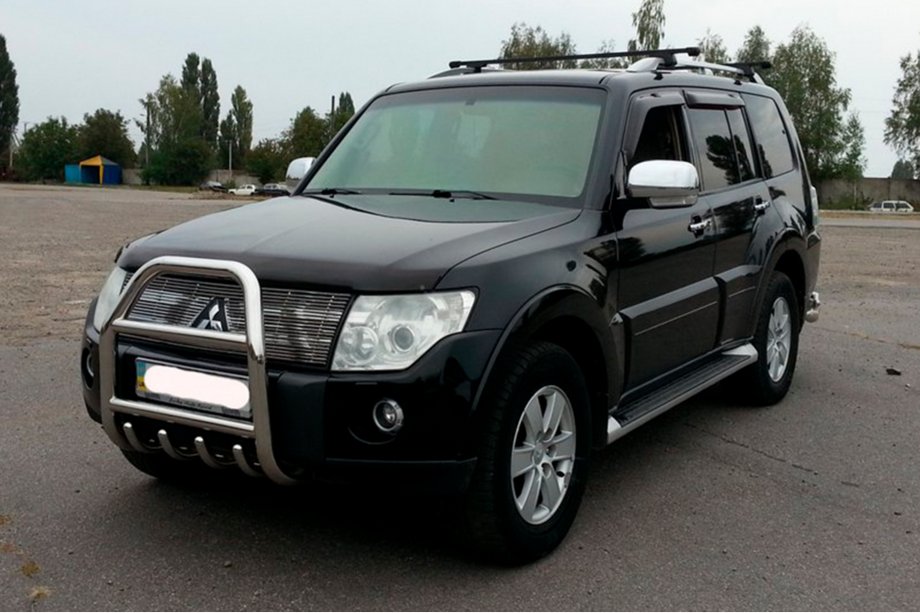 Mitsubishi Pajero Wagon IV 2006-2021 гг. Кенгурятник QT007 (нержавейка) Фото 2