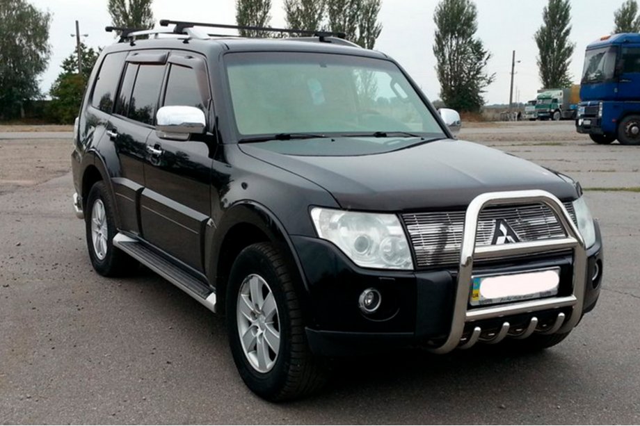 Mitsubishi Pajero Wagon IV 2006-2021 гг. Кенгурятник QT007 (нержавейка) Фото 3