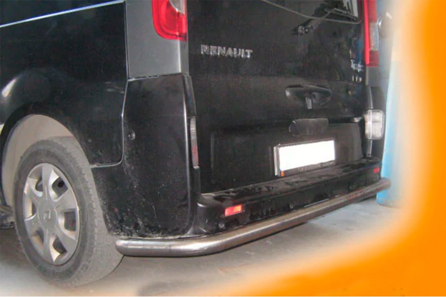 Opel Vivaro 2001–2015 гг. Задняя Защита AK005 (Нержавейка) Фото 2