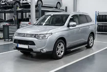 Mitsubishi Outlander 2012-2021 гг. Боковые Подножки Maya V1 (2 шт., Алюминий) фото 3