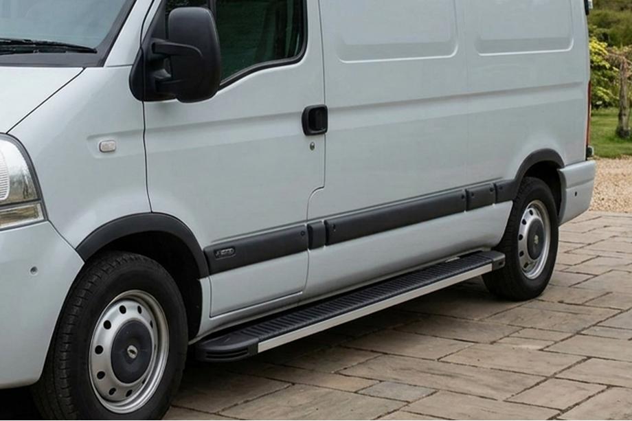Nissan Interstar 2002-2010 гг. Боковые Подножки Maya (2 шт., Алюминий) Image