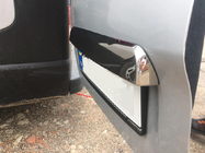 Renault Trafic 2015- гг. Накладка из нержавейки над номером фото 4